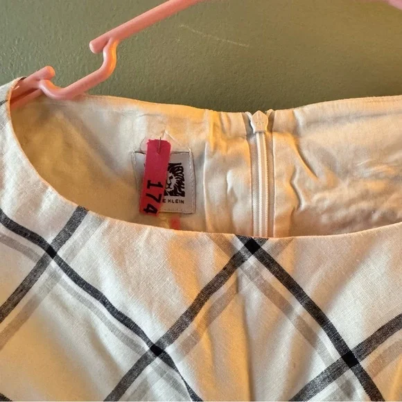 Calvin Klein Sleeveless Plaid Dress - Picture 6 of 10